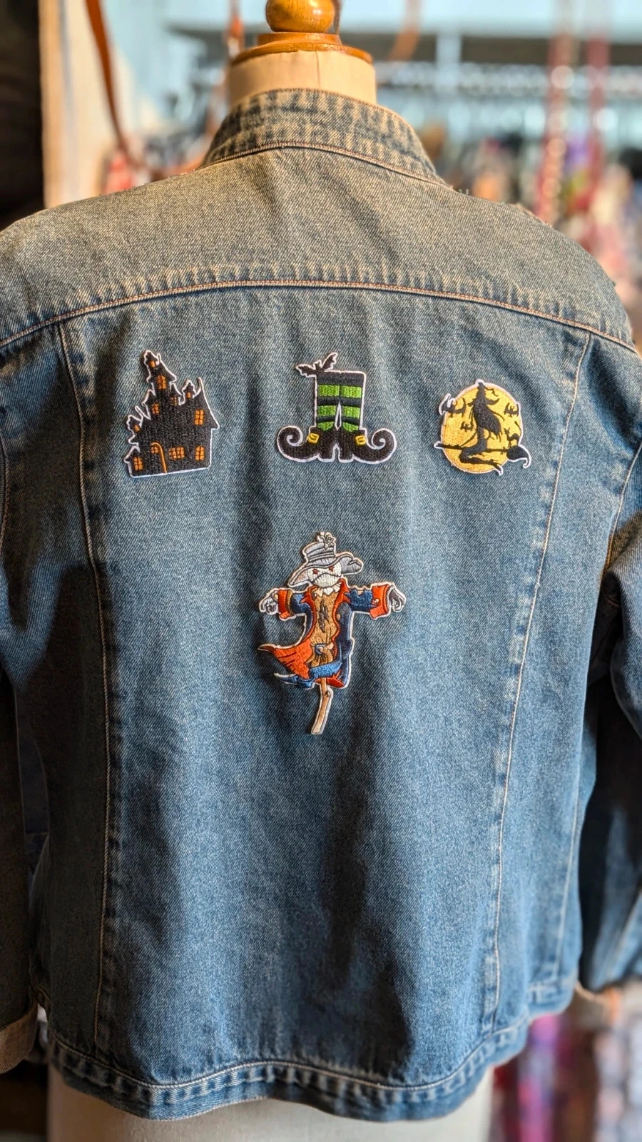 Embroidered denim jacket "Halloween, Scare Me" – photo 2